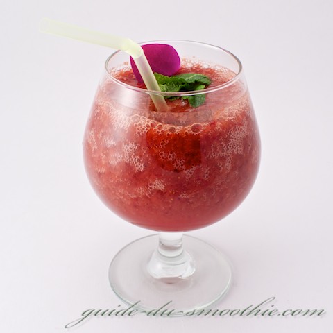 Smoothie fraise raisins